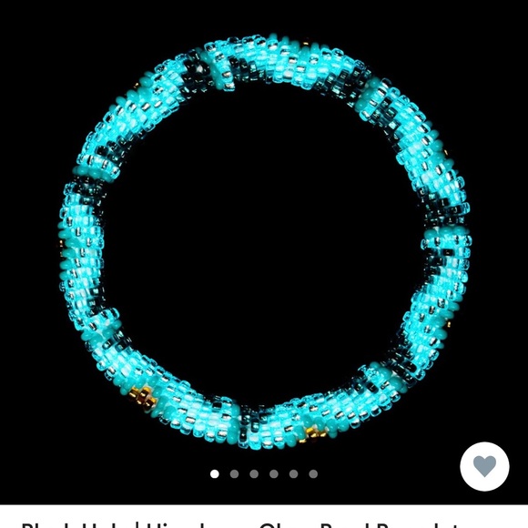 New Hand beaded bracelet - Picture 7 of 8